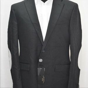 Men’s Italian designer suit. New with tag
